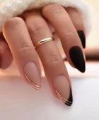 Press on Nails, Autumn and winter minimalist white & black sweet and cool girl's diagonal French-style artificial nails