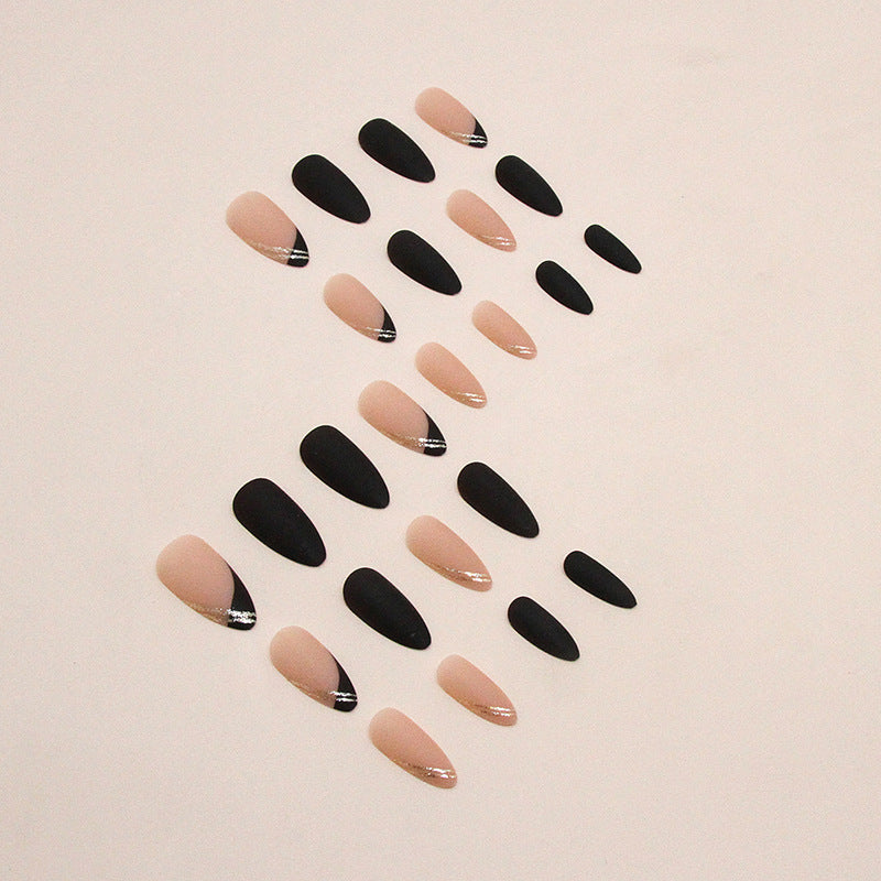 Press on Nails, Autumn and winter minimalist white & black sweet and cool girl's diagonal French-style artificial nails